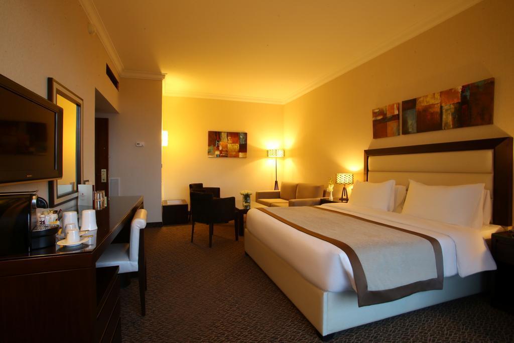 Lancaster Suites Raouche Beyrouth Extérieur photo