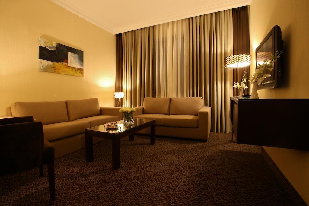 Lancaster Suites Raouche Beyrouth Extérieur photo