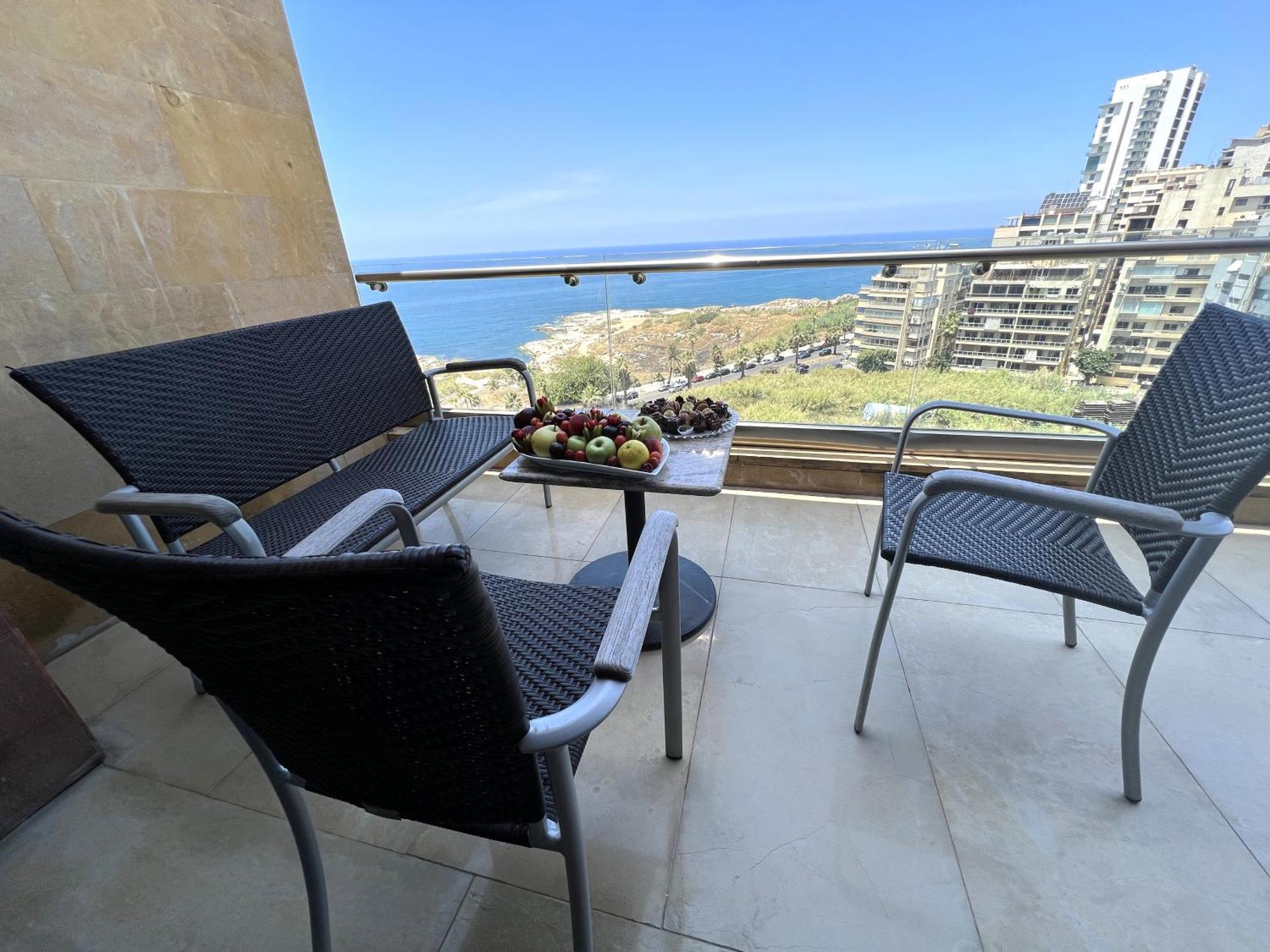 Lancaster Suites Raouche Beyrouth Extérieur photo