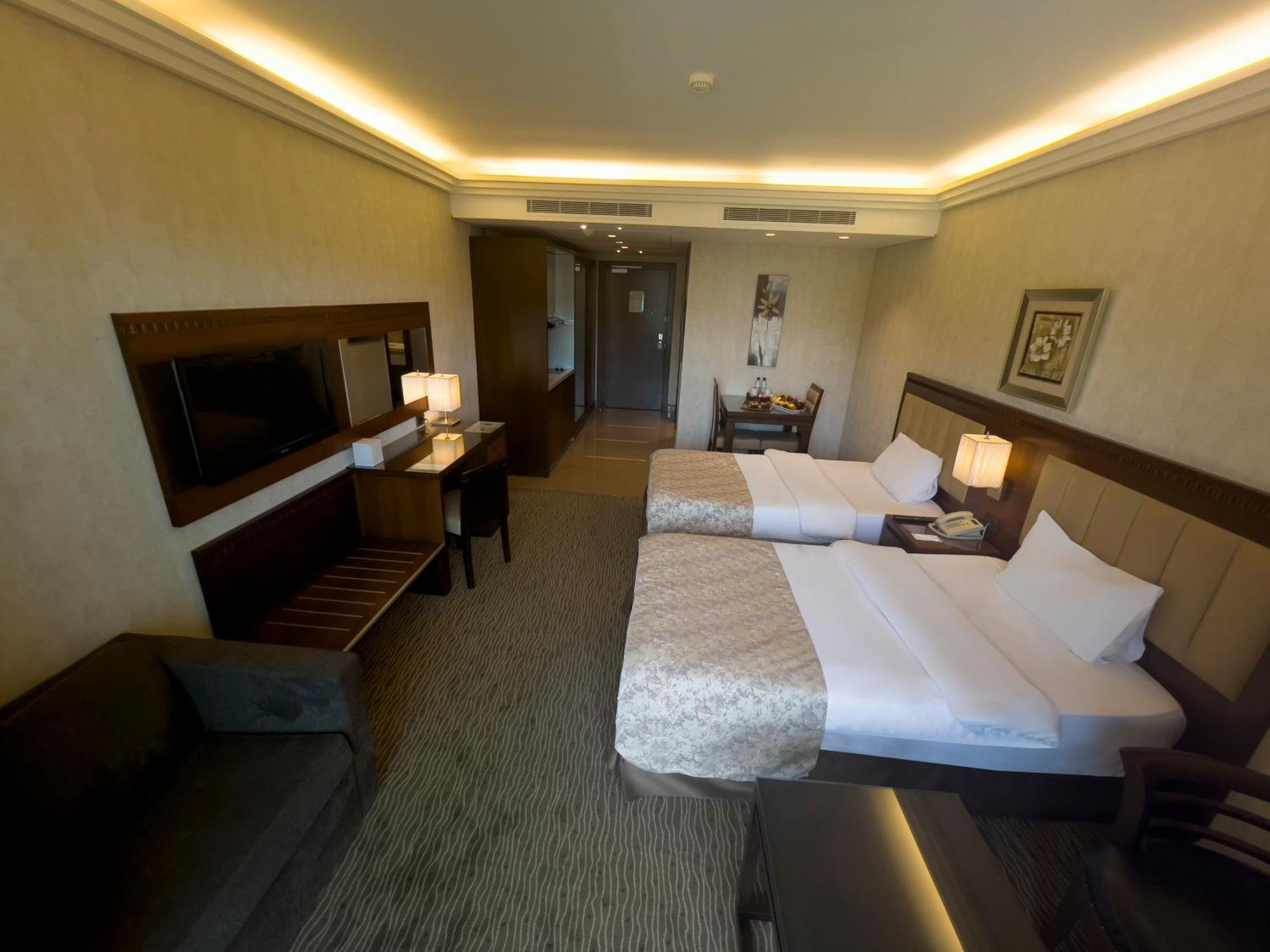 Lancaster Suites Raouche Beyrouth Extérieur photo