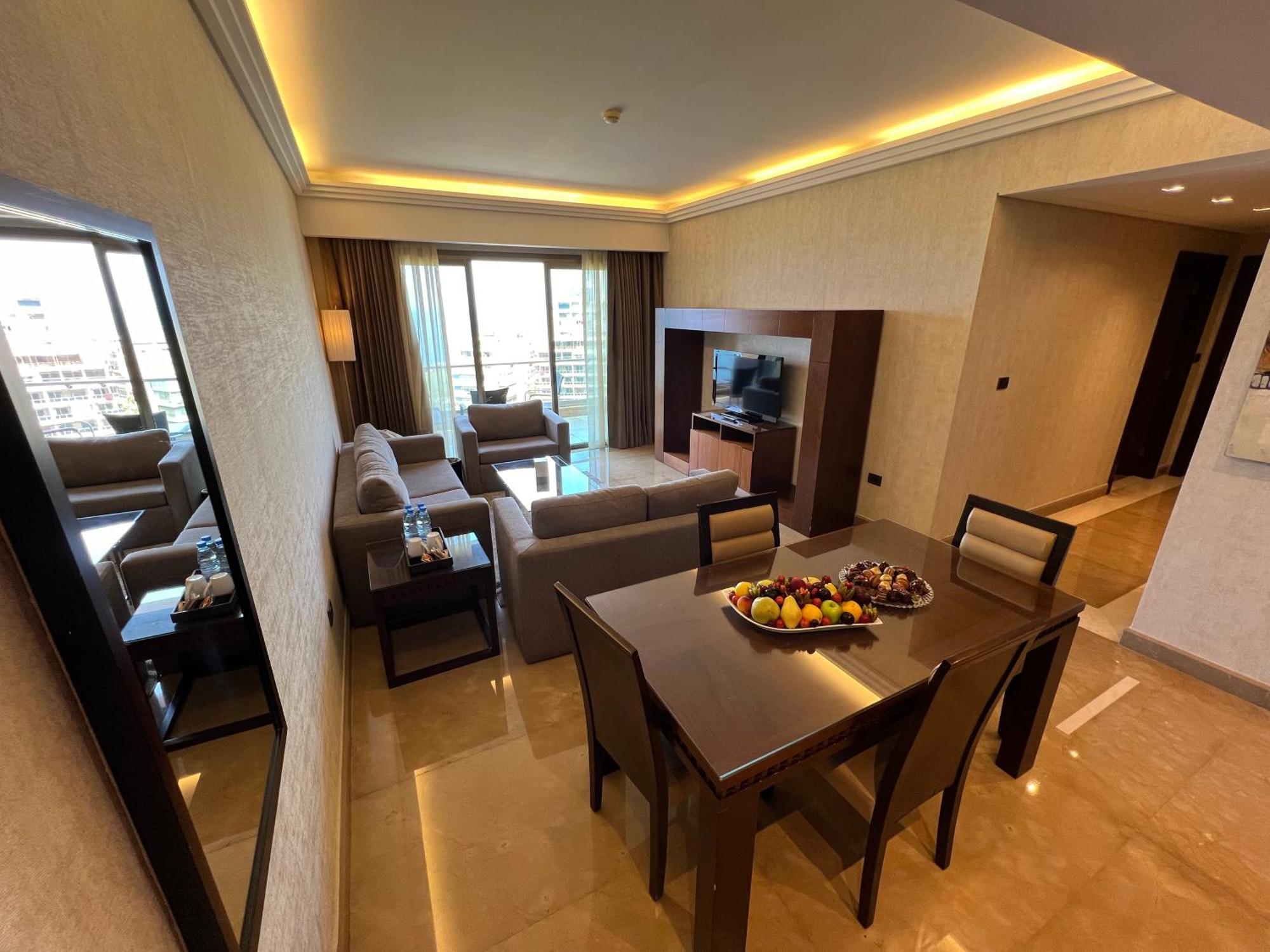 Lancaster Suites Raouche Beyrouth Extérieur photo