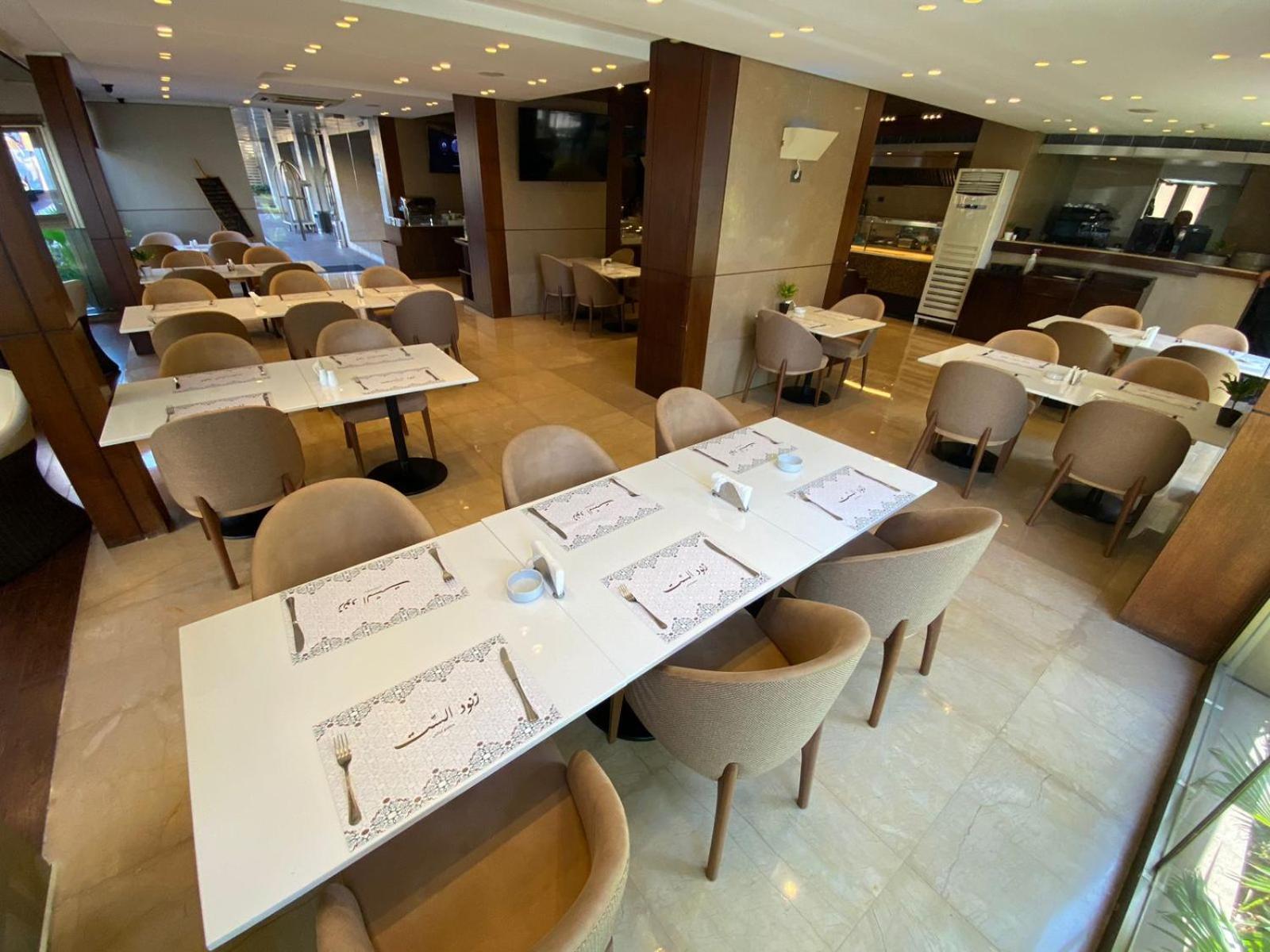Lancaster Suites Raouche Beyrouth Extérieur photo